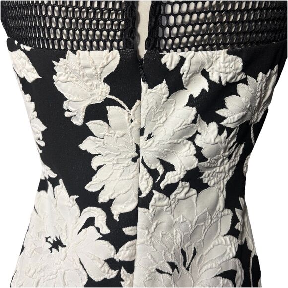 Cache Women’s Black & White Floral Sheath Cocktail Dress W/ Fish Net Design Sz 6 - Picture 8 of 10